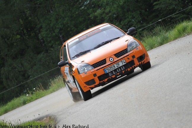 GINES Elodie-BOUCLIER Ccile	(Clio RS) I