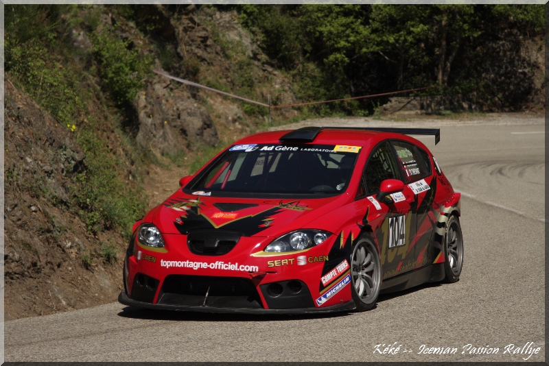 Seat Leon St rouge